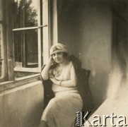 Lata 20., Polska.
Wanda z Rutkowskich Ustaszewska.
Fot. NN, zbiory Ośrodka KARTA, przekazała Wanda Ustaszewska-Szamborska