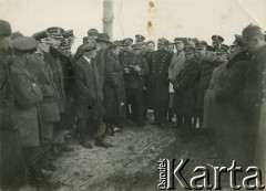 Lata 30., Polska.
Ćwiczenia przysposobienia wojskowego służby leśnej z zakresu łączności.
Fot. NN, zbiory Ośrodka KARTA, udostępniła Janina Drogowska
