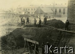 1927-1929, Płock, Polska.
Budowa Elektrowni Miejskiej w Radziwiu.
Fot. NN, zbiory Ośrodka KARTA