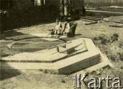 1927-1929, Płock, Polska.
Budowa Elektrowni Miejskiej w Radziwiu.
Fot. NN, zbiory Ośrodka KARTA