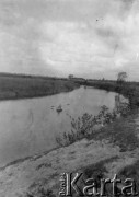 1928-1936, Polska.
Spływ kajakowy.
Fot. NN, kolekcja Witolda Lis-Olszewskiego, zbiory Ośrodka KARTA