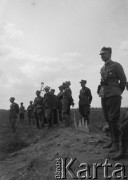 Lipiec 1931, Żerebiłowicze, powiat baranowicki, Polska.
Ćwiczenia wojskowe na poligonie.
Fot. NN, kolekcja Witolda Lis-Olszewskiego, zbiory Ośrodka KARTA