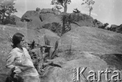 1928, Bubniszcze, Bieszczady Wschodnie, Polska (obecnie Ukraina).
Henryka Lis-Olszewska podczas wycieczki górskiej.
Fot. NN, kolekcja Witolda Lis-Olszewskiego, zbiory Ośrodka KARTA