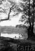 1928-1936, Niemen, Polska (obecnie Litwa, Białoruś).
Rzeka Niemen.
Fot. NN, kolekcja Witolda Lis-Olszewskiego, zbiory Ośrodka KARTA