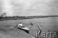 1928-1936, rzeka Styr, Polska (obecnie Ukraina).
Spływ kajakowy Styrem.
Fot. NN, kolekcja Witolda Lis-Olszewskiego, zbiory Ośrodka KARTA