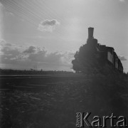 1928-1936, Polska.
Pociąg.
Fot. NN, kolekcja Witolda Lis-Olszewskiego, zbiory Ośrodka KARTA