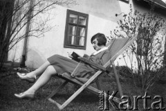 04.1927, Polska.
Henryka Lis-Olszewska.
Fot. NN, kolekcja Witolda Lis-Olszewskiego, zbiory Ośrodka KARTA