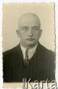Ok. 1939, Polska.
Portret Stanisława Brończyka (ur. w 1890 r.), lekarza pracującego w Przemyślu, brata Kazimierza Brończyka.
Fot. NN, zbiory Ośrodka KARTA, przekazała Teresa Wojciechowska
