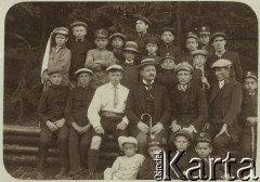 Sierpień 1913, Oporzec, Galicja, Austro-Węgry,
Stryjska kolonia wakacyjna. Kartka pocztowa wysłana do Józefa Muszyńskiego przez jego syna Zbigniewa.
Fot. NN, zbiory Ośrodka KARTA, przekazała Teresa Wojciechowska