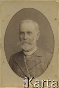 Ok. 1890, brak miejsca.
Mieczysław Pacewicz (opiekun Stanisława Laskowicza).
Fot. NN, zbiory Ośrodka KARTA, przekazała Anna Kruczkowska
