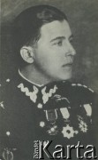 Lata 30., Polska.
Bolesław Orliński, pilot wojskowy. W 1943 roku uzyskał stopień majora 305 Dywizjonu Bombowego Ziemi Wielkopolskiej im. Marszałka Józefa Piłsudskiego.
Fot. NN, zbiory Ośrodka KARTA, przekazała Anna Kruczkowska