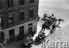 1938, Warszawa, Polska.
Widok z balkonu przy ul. Czerwonego Krzyża 2 na Powiślu.
Fot. NN, zbiory Ośrodka KARTA, udostępnił Tomasz Kamiński
