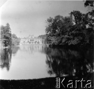 1938, Warszawa, Polska.
Łazienki Królewskie, Pałac na Wyspie.
Fot. NN, zbiory Ośrodka KARTA, udostępnił Tomasz Kamiński