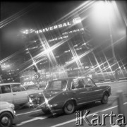 1971, Warszawa, Polska.
Rondo Romana Dmowskiego (skrzyżowanie ul. Marszałkowskiej i Al. Jerozolimskich).
Fot. Lubomir T. Winnik, zbiory Ośrodka KARTA
