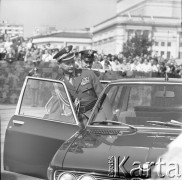 9.09.1973, Warszawa, Polska.
Promocja oficerów Wojska Polskiego na Pl. Zwycięstwa. Minister obrony narodowej gen. Wojciech Jaruzelski.
Fot. Lubomir T. Winnik, zbiory Ośrodka KARTA