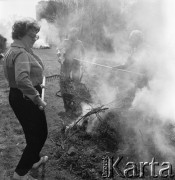 15.04.1973, Warszawa, Polska.
Czyn społeczny na Polu Mokotowskim.
Fot. Lubomir T. Winnik, zbiory Ośrodka KARTA