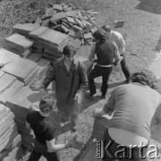15.04.1973, Warszawa, Polska.
Czyn społeczny na Polu Mokotowskim.
Fot. Lubomir T. Winnik, zbiory Ośrodka KARTA