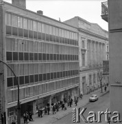 20.01.1972, Warszawa, Polska.
Biblioteka Publiczna m.st. Warszawy przy ul. Koszykowej. Po lewej nowowybudowany segment.
Fot. Lubomir T. Winnik, zbiory Ośrodka KARTA