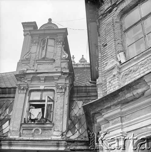 1973, Guzów, Polska.
Niszczejący pałac Sobańskich.
Fot. Lubomir T. Winnik, zbiory Ośrodka KARTA