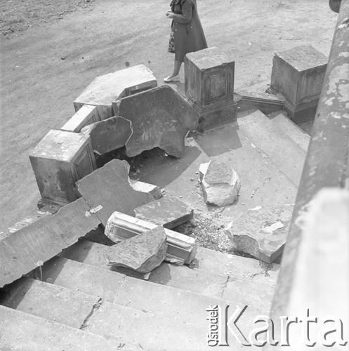 1973, Guzów, Polska.
Niszczejący pałac Sobańskich.
Fot. Lubomir T. Winnik, zbiory Ośrodka KARTA