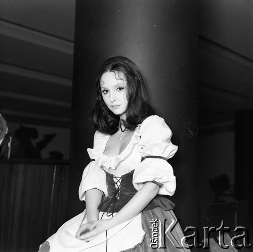 1972, Warszawa, Polska.
Aktorka Elżbieta Starostecka.
Fot. Lubomir T. Winnik, zbiory Ośrodka KARTA