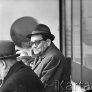 1973, Warszawa, Polska.
Redaktor Warszawskiego Tygodnika Ilustrowanego 