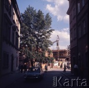 1973, Warszawa, Polska.
Odbudowa Zamku Królewskiego. Widok od strony ul. Świętojańskiej.
Fot. Lubomir T. Winnik, zbiory Ośrodka KARTA
