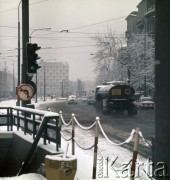 1972-1973, Warszawa, Polska.
Ul. Targowa na Pradze Północ.
Fot. Lubomir T. Winnik, zbiory Ośrodka KARTA