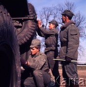 1972, Warszawa, Polska.
Budowa Trasy Łazienkowskiej.
Fot. Lubomir T. Winnik, zbiory Ośrodka KARTA