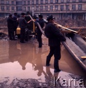 1972, Warszawa, Polska.
Budowa Trasy Łazienkowskiej.
Fot. Lubomir T. Winnik, zbiory Ośrodka KARTA