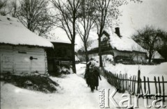 1939-1945, okolice Jasła.
Żołnierze Wehrmachtu.
Fot. NN, album nieznanego żołnierza Wehrmachtu, kolekcja Tomasza Kopańskiego, zbiory Ośrodka KARTA