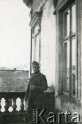 1939-1945, prawdopodobnie Jasło.
Żołnierz Wehrmachtu.
Fot. NN, album nieznanego żołnierza Wehrmachtu, kolekcja Tomasza Kopańskiego, zbiory Ośrodka KARTA