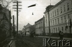 1939-1945, prawdopodobnie Jasło.
Zabudowa miasta.
Fot. NN, album nieznanego żołnierza Wehrmachtu, kolekcja Tomasza Kopańskiego, zbiory Ośrodka KARTA