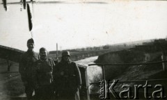 1939-1945, prawdopodobnie Jasło.
Żołnierz Wehrmachtu.
Fot. NN, album nieznanego żołnierza Wehrmachtu, kolekcja Tomasza Kopańskiego, zbiory Ośrodka KARTA