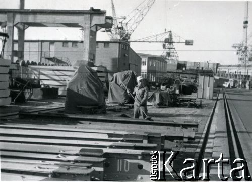 Lata 50./lata 60., Aalbogr, Dania.
Stocznia.
Fot. NN, kolekcja Wacława Urbanowicza, zbiory Ośrodka KARTA