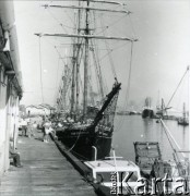 Prawdopodobnie po 1965, Australia.
Barkentyna 