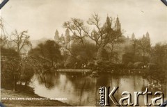 Glasgow, Szkocja, Wielka Brytania.
Muzeum i Galeria Sztuki Kelvingrove.
Fot. NN, kolekcja Wacława Urbanowicza, zbiory Ośrodka KARTA