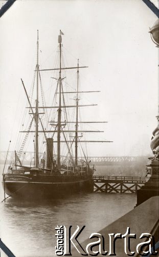 Prawdopodobnie Londyn, Anglia, Wielka Brytania.
Statek 