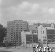 Lata 60., Warszawa, Polska.
Bloki mieszkalne na Nowym Bródnie.
Fot. Jerzy Konrad Maciejewski, zbiory Ośrodka KARTA