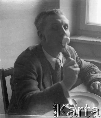 Po 1946, Warszawa, Polska.
Henryk Korotyński, dziennikarz 