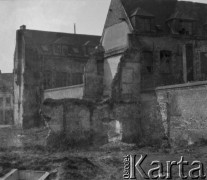 1946, Lille, Francja.
Zniszczone w czasie działań wojennych budynki.
Fot. Jerzy Konrad Maciejewski, zbiory Ośrodka KARTA