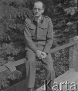 1943-1945, Baden, Szwajcaria.
Internowany żołnierz z 2. Dywizji Strzelców Pieszych pozuje do zdjęcia.
Fot. Jerzy Konrad Maciejewski, zbiory Ośrodka KARTA
