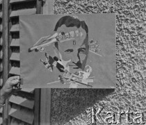 1943-1945, Baden, Szwajcaria.
Karykatura przedstawiająca dziennikarza 