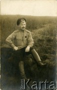 1914-1918, brak miejsca.
Karta pocztowa z przedstawieniem żołnierza 56 Dywizji Piechoty Imperium Rosyjskiego.
Fot. NN, zbiory Ośrodka KARTA, przekazał Jan Rychter.