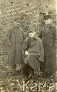 1939-1945, Niemcy.
Żołnierze Wojska Polskiego w niewoli niemieckiej. 1 z prawej stoi Tadeusz Ślesicki, podoficer Flotylii Pińskiej, teletechnik, w czasie kampanii wrześniowej walczył w SGO 