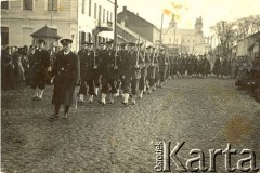 Lata 30., Pińsk, woj. poleskie, Polska.
Pogrzeb marynarza Flotylli Pińskiej.
Fot. NN, zbiory Ośrodka KARTA, udostępniła Małgorzata Gołaszewska
