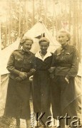 1937, Polska.
Portret kobiet z Komendy Grupy Obozów Żeńskich Związku Strzeleckiego Wólka Profecka.
Fot. NN, zbiory Ośrodka KARTA, udostępniła Małgorzata Gołaszewska