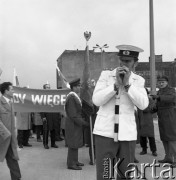 14.05.1972, Berlin, Niemiecka Republika Ludowa (NRD).
Uroczystość odsłonięcia Pomnika Żołnierza Polskiego i Niemieckiego Antyfaszysty. Nz. żołnierze, którzy wzięli udział w defiladzie.
Fot. Maciej Jasiecki, zbiory Ośrodka KARTA