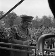 14.05.1972, Berlin, Niemiecka Republika Ludowa (NRD).
Uroczystość odsłonięcia Pomnika Żołnierza Polskiego i Niemieckiego Antyfaszysty. Nz. fotograf. 
Fot. Maciej Jasiecki, zbiory Ośrodka KARTA