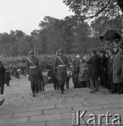 14.05.1972, Berlin, Niemiecka Republika Ludowa (NRD).
Uroczystość odsłonięcia Pomnika Żołnierza Polskiego i Niemieckiego Antyfaszysty. Nz. żołnierze niemieccy.
Fot. Maciej Jasiecki, zbiory Ośrodka KARTA